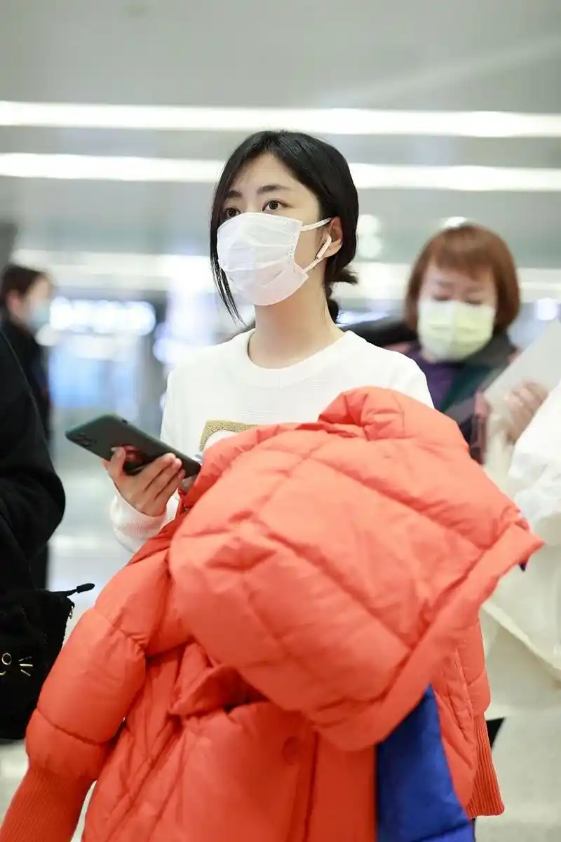 综艺《毛雪汪》中谭松韵说孙悟空是自己的男友,自己喜欢孙悟空,还觉得