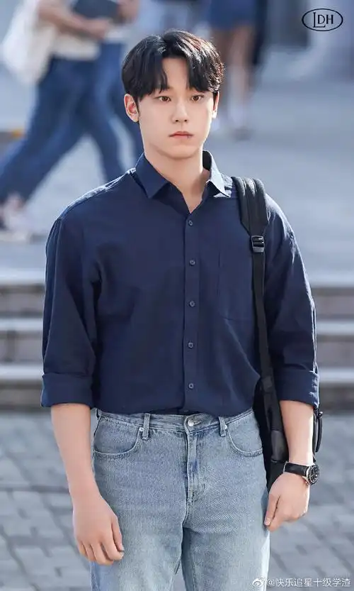 d社曝李到晛林智妍恋爱