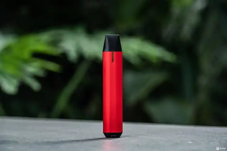 你看bink这个电子烟它有宽又有圆