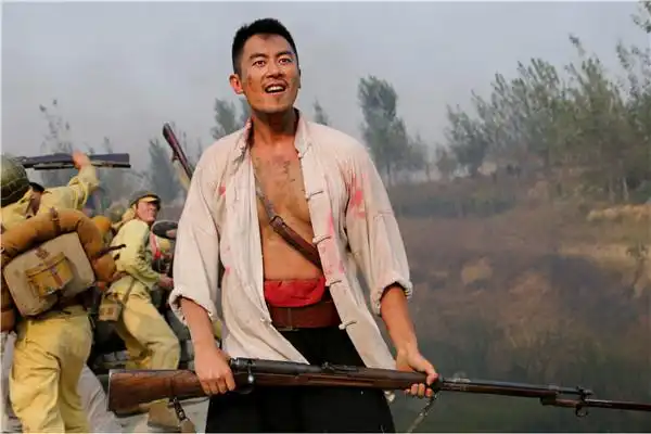 《红高粱》升级抗战剧 国难当头热血儿女齐对外