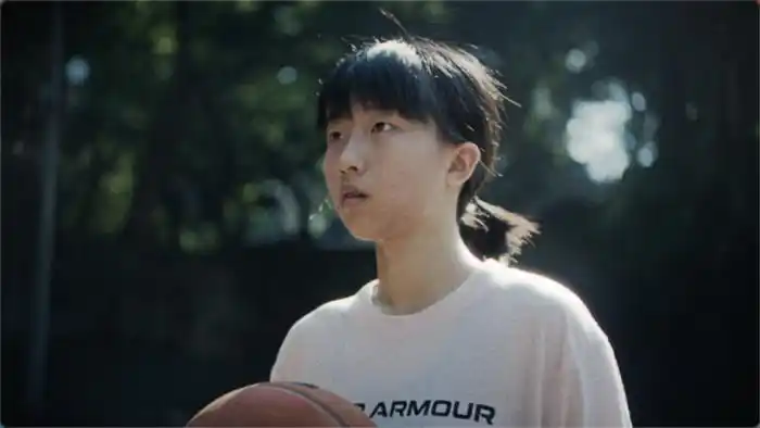 安德玛年度品牌片中国草根篮球的一席之地