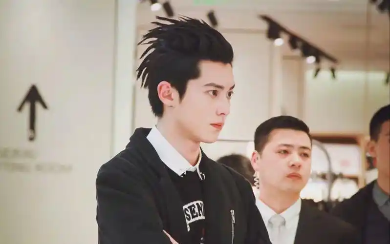 【王鹤棣】【流星花园】新版流星花园道明寺可爱犯罪现场_哔哩哔哩