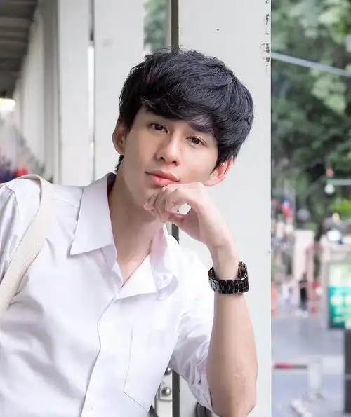 泰国活跃在荧幕上的那些清新小鲜肉你认识几个