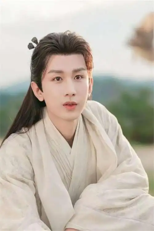 自带"贵公子"气质的男明星,不得不服这10个,人间美男子!