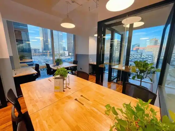 国贸9人小型办公工作室