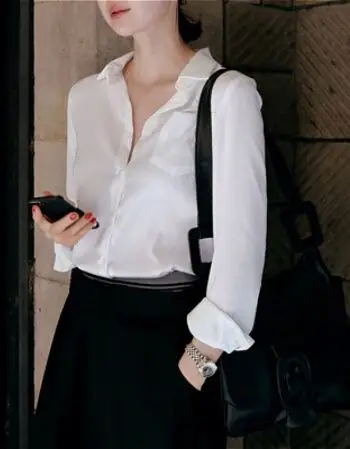 雪纺白衬衫女长袖2018春装新款韩范宽松白色防晒衬衣漏锁骨上衣夏
