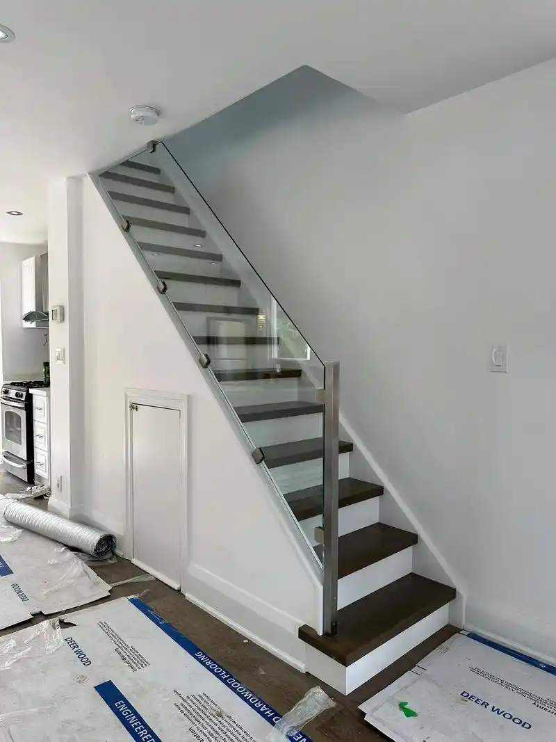 多伦多|楼梯玻璃扶手|浴室玻璃