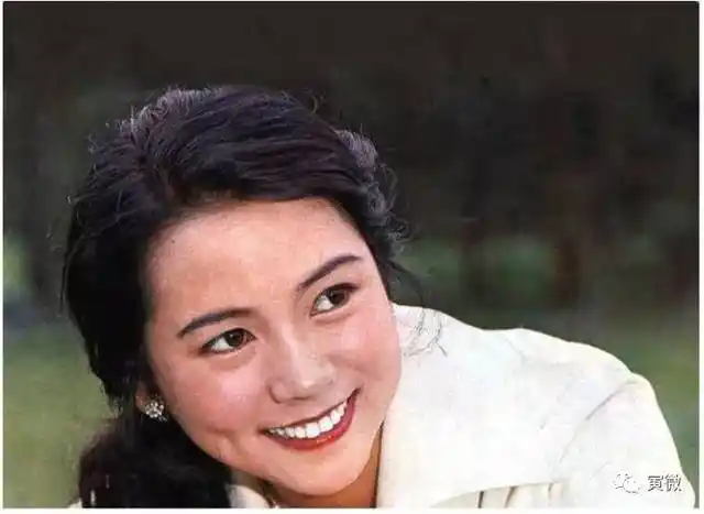 八十年代初的女明星