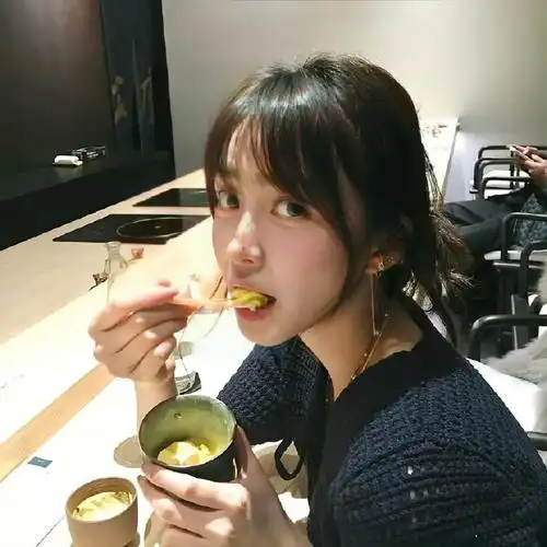 【搞怪女头可爱女生头像春夏活力萌娃宝宝微信qq头像无水印!