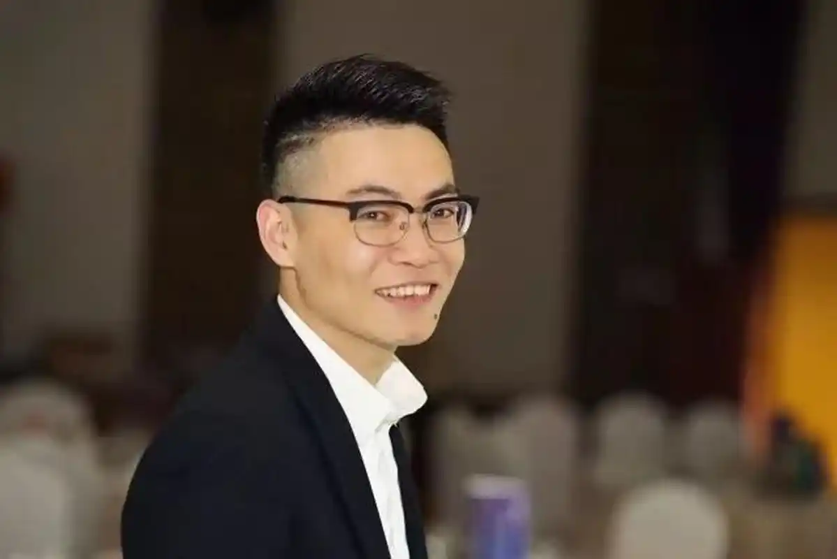 王云安:生于浙江温岭,古茗饮品创始人,浙江古茗科技有限公司董事长