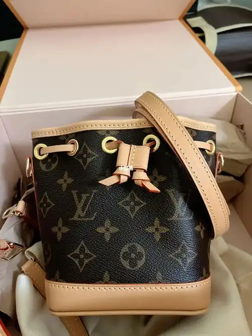 售全新lvnanonoe水桶包