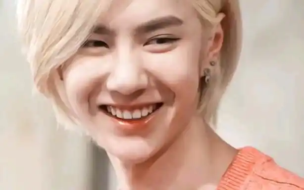 考古一下以前的王一博