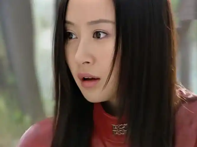 舒畅|《魔幻手机》