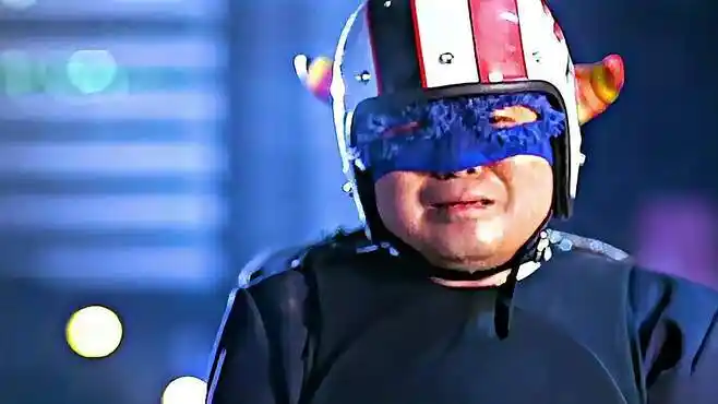 吴彦祖你就不适合当绑匪,摘下面具妥妥的就是个偶像,太帅俩吧-影视综