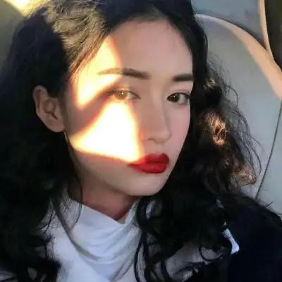 鹿昔/成熟高冷玩网微信女头/挣气_微信头像_我要个性网