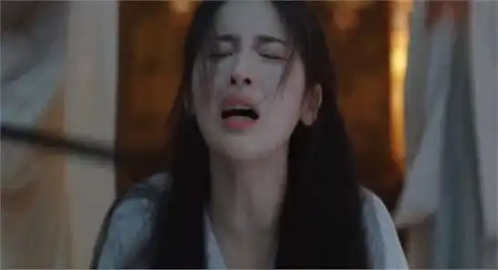 《墨雨云间》出圈原因:杨超越的演技,吴谨言的脸,陈乔恩的衣品