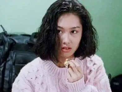 香港90年代复古卷发发型图片 示范香港复古卷发如何扎