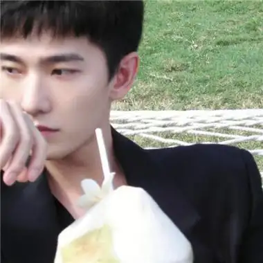 帅气又很有魅力的气质男生头像