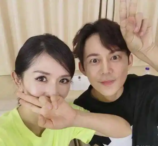 原创盘点四位女明星的男闺蜜看到谭松韵的男闺蜜们我酸了