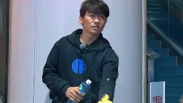 郑恺|奔跑吧|王宝强_新浪新闻