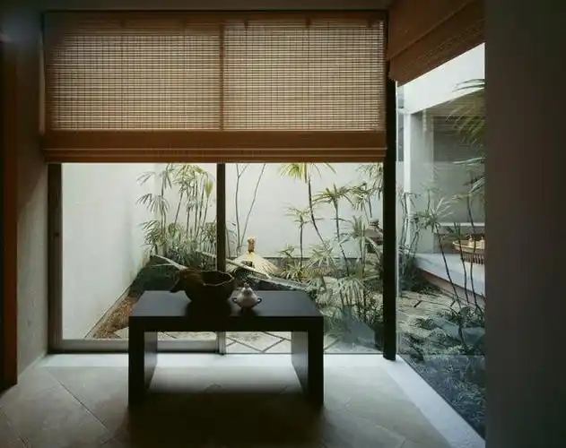 庭院深处有间茶室