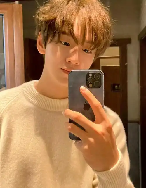 内娱自拍教科书