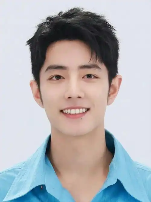 肖战#我暂且称之为"最美证件照"!