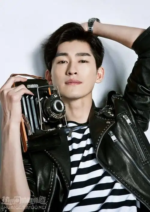 最帅的男明星张翰时尚魅力写真照