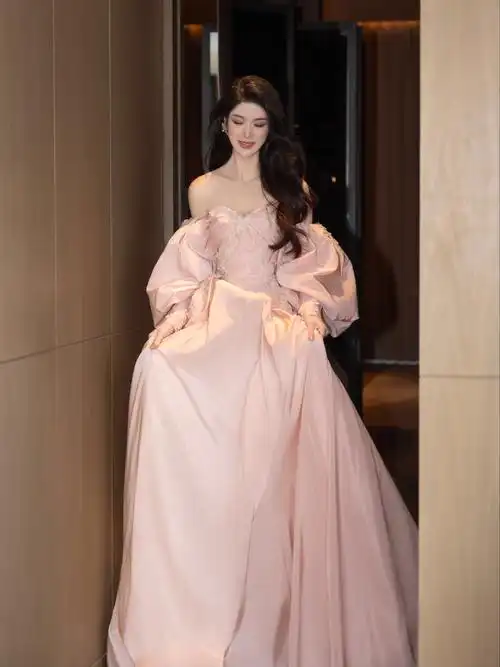 广州礼服|甜妹千金look96泡泡袖粉色婚纱