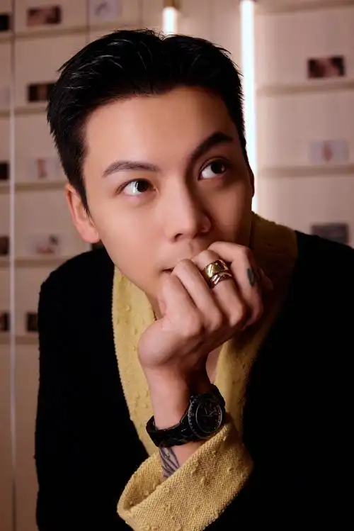 陈伟霆太阳星辰##陈伟霆许我耀眼##陈伟霆沈皓明##许我耀眼