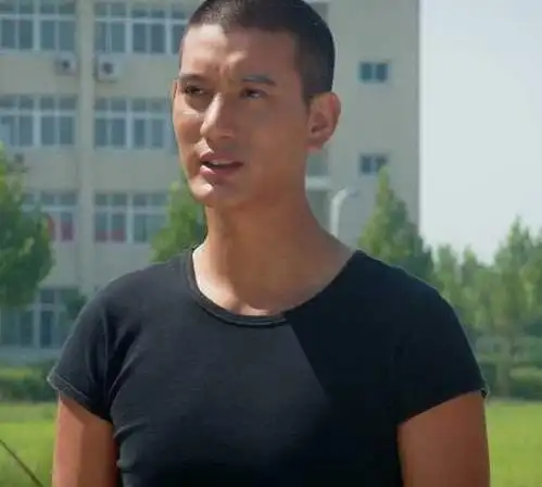 蒲巴甲肌肉 发达肌肉帅气又有魅力(4)