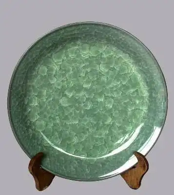 瓷器冰裂纹现在市场价格如何