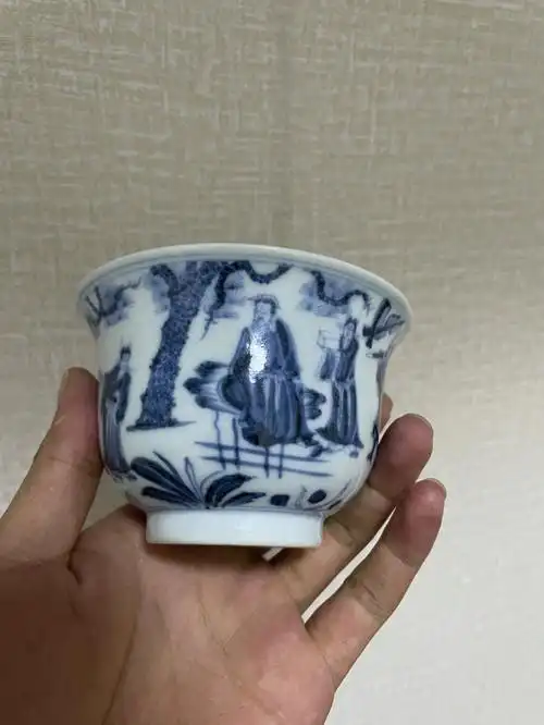 仿元青花人物盖碗