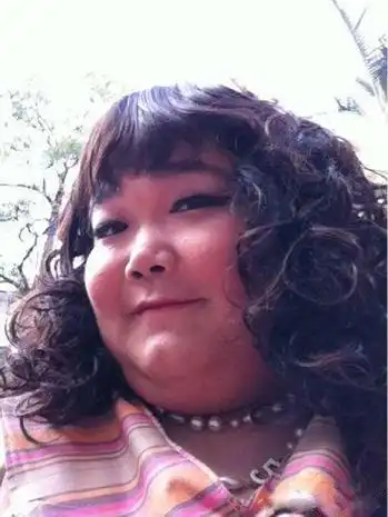 搞笑照片真人丑女