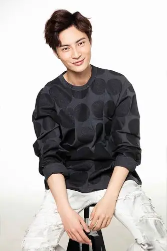 (本名张尧),5月19日出生于河北省石家庄市,中国内地新生代男演员,制片