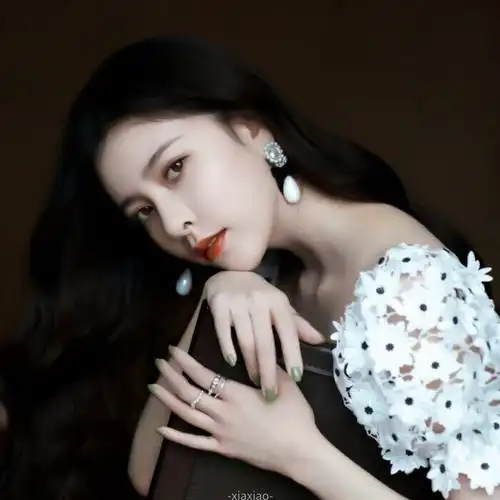 宋妍霏女爱豆头像宋妍霏头像赞评论更多所有评论你也来说些什么吧