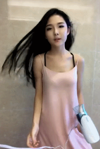 清新美女可爱gif动图_动态图_表情包下载_soogif