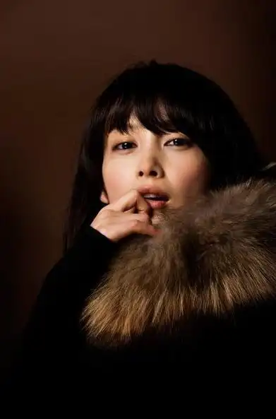 p>李奈映(         ,lee na young),1979年2月22日出生于韩国首尔.