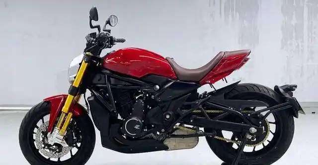 肌肉猛兽来袭,爵士捿dx650,搭载春风同款发动机