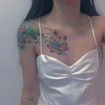 qq头像女生污女图片高清性感骚气很污的头像女生图片