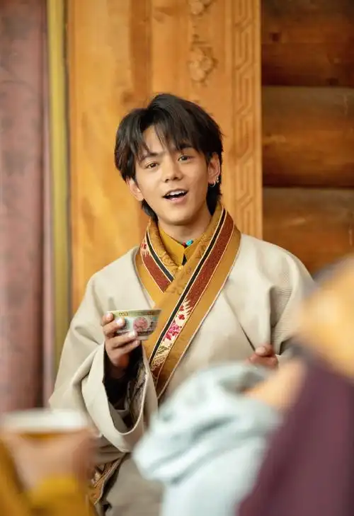 丁真说新电影演自己##丁真本色出演