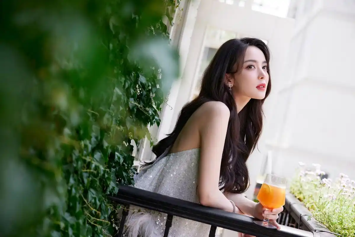 古力娜扎#唯美浪漫,慵懒贤淑的小女人,让人欲罢不能