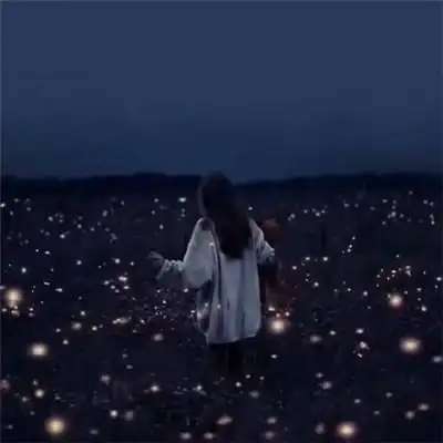 黑白头像伤感女生带字背影图片女生