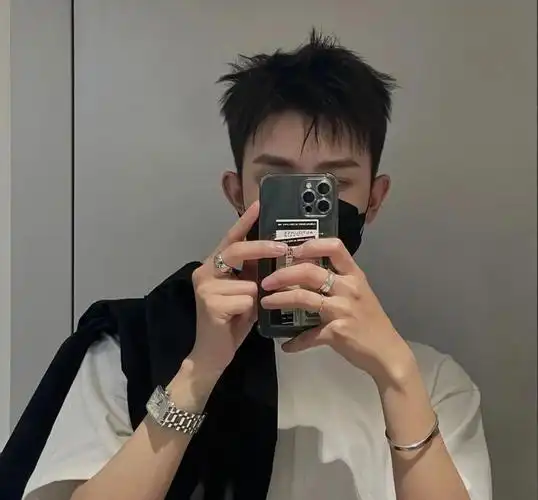 帅气的男中长发发型,男发型都有哪几种