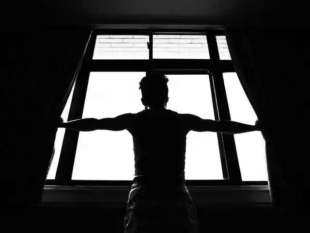 一个人的成熟,从沉默开始,这5句话烂在肚子里,也别对任何人说_腾讯网