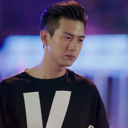 《亲爱的热爱的》韩商言&佟年