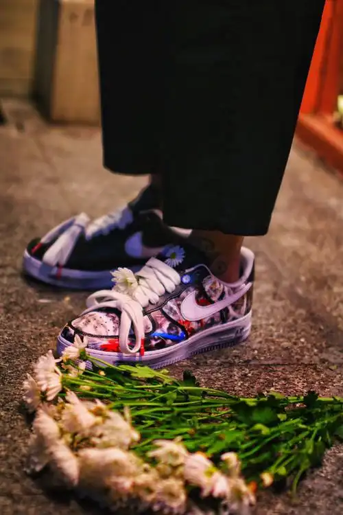 高品质空军一号af1权志龙小雏菊联名2.