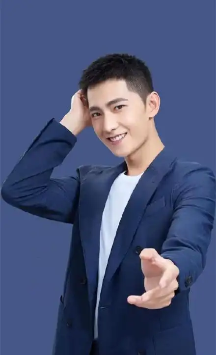 看8个帅哥的寸头造型短发的诱惑真是抵挡不住啊