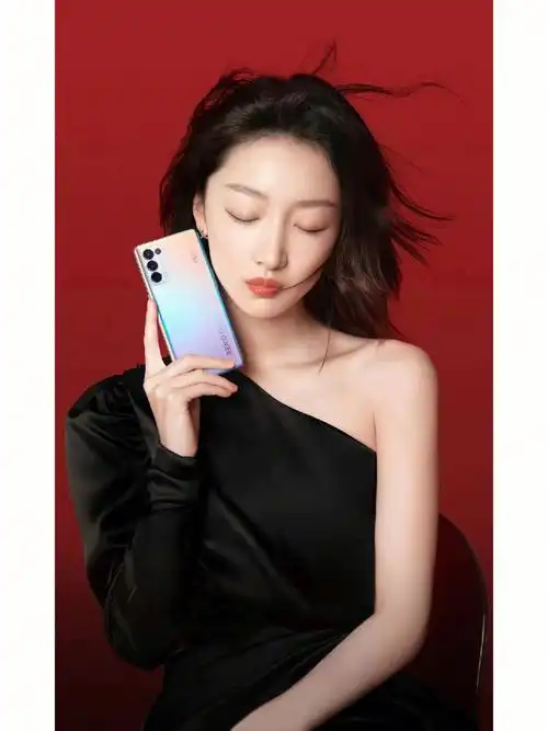 周冬雨代言oppo