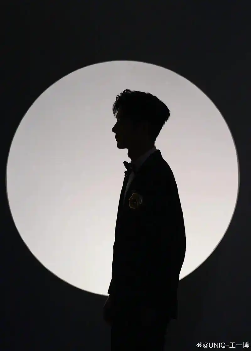 王一博 #肖战 #肖战王一博 中秋快乐呀! - 抖音